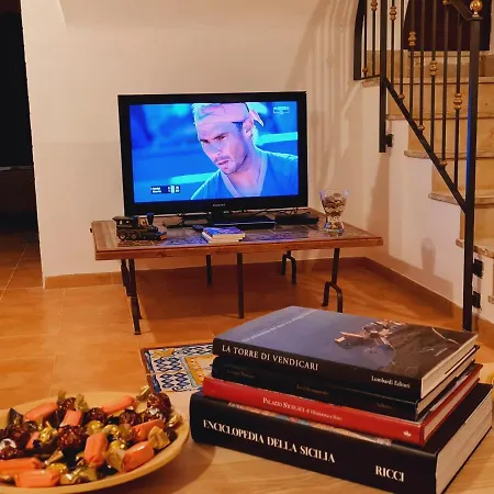 Dammusi Di Silvana Hébergement de vacances *